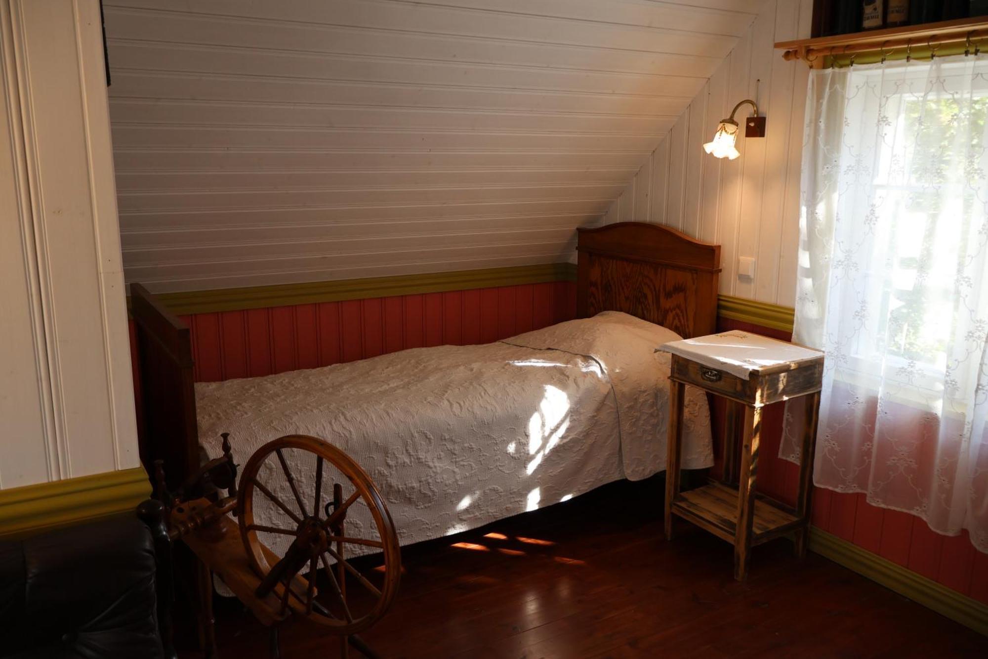 Leesi Puhkemaja Guest House Exterior photo